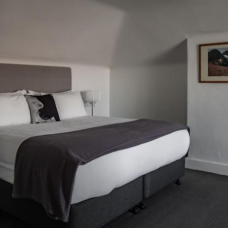 Sanctum Boutique Apartments Хобарт Экстерьер фото