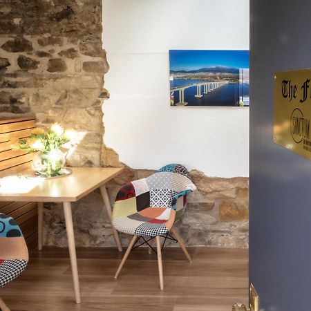 Sanctum Boutique Apartments Хобарт Экстерьер фото