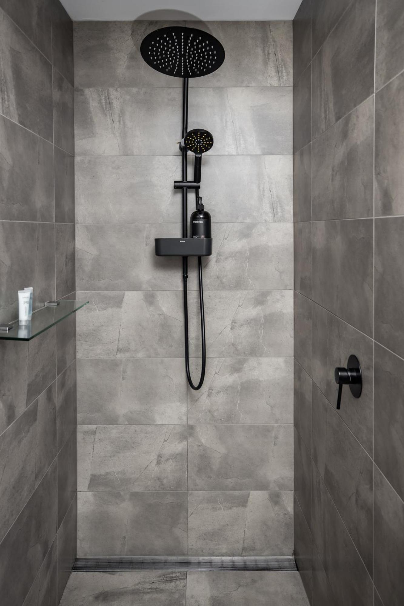 Sanctum Boutique Apartments Хобарт Экстерьер фото