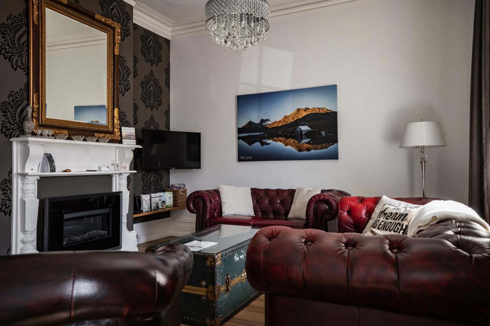 Sanctum Boutique Apartments Хобарт Экстерьер фото